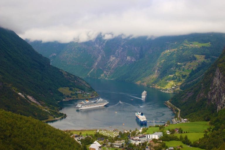 Guide til båttur i norske fjorder